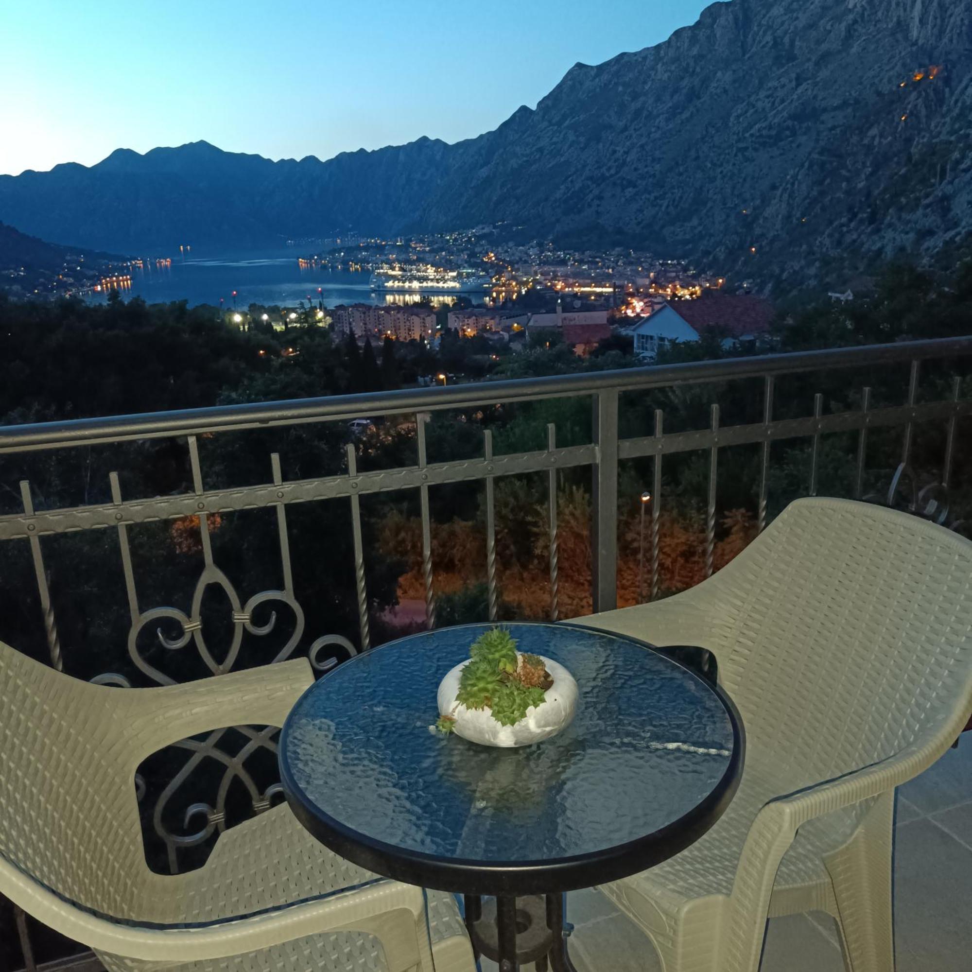 Radgost Kotor Apartments 외부 사진