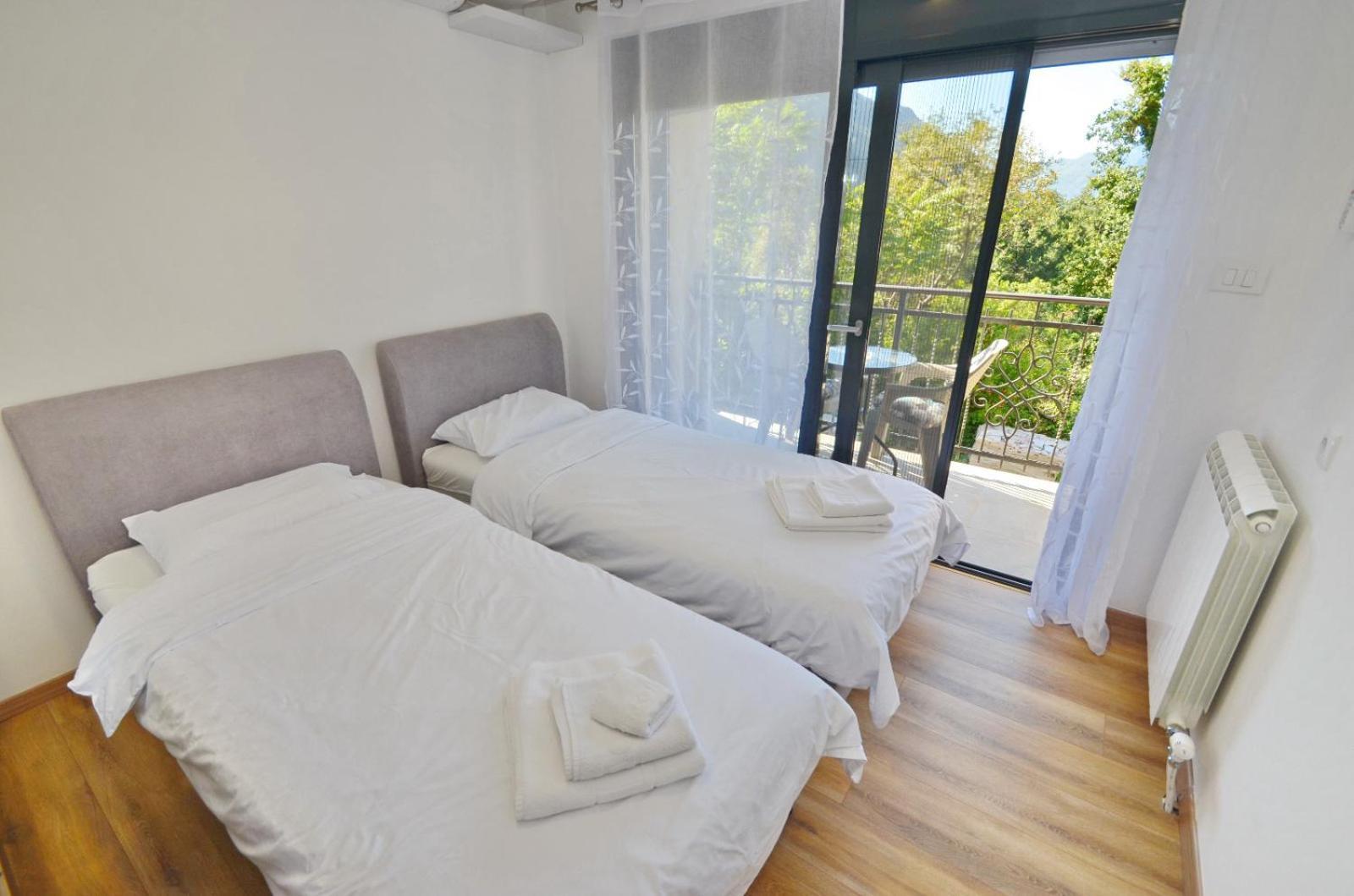 Radgost Kotor Apartments 외부 사진