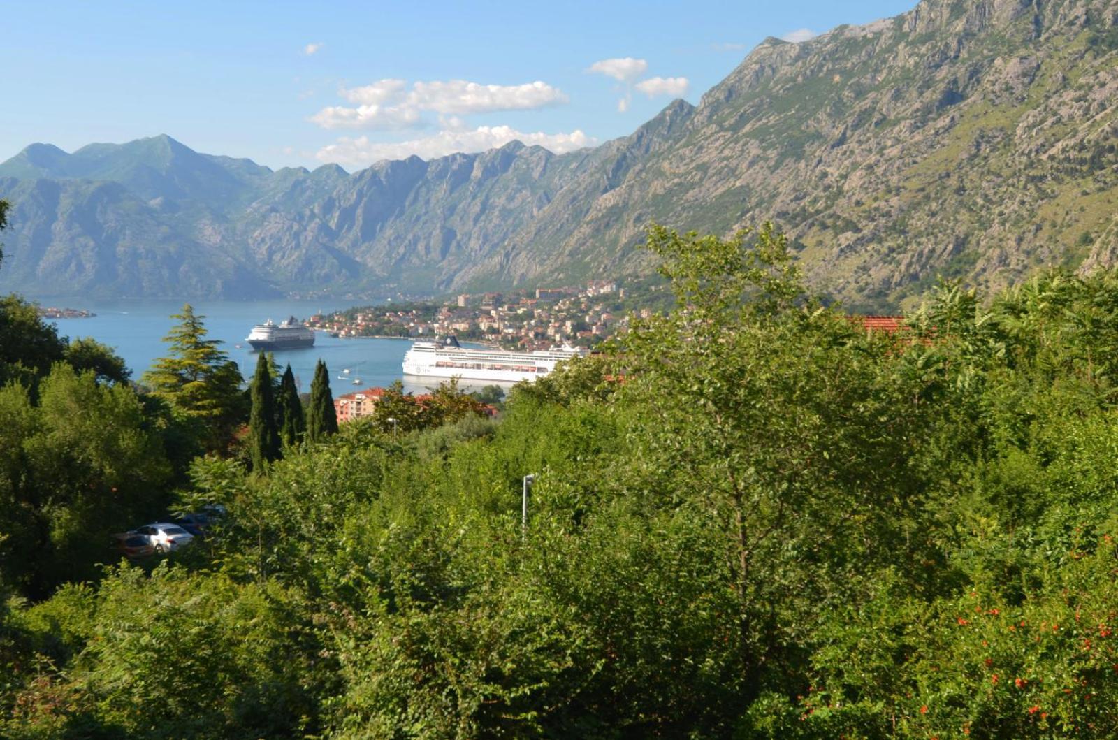 Radgost Kotor Apartments 외부 사진