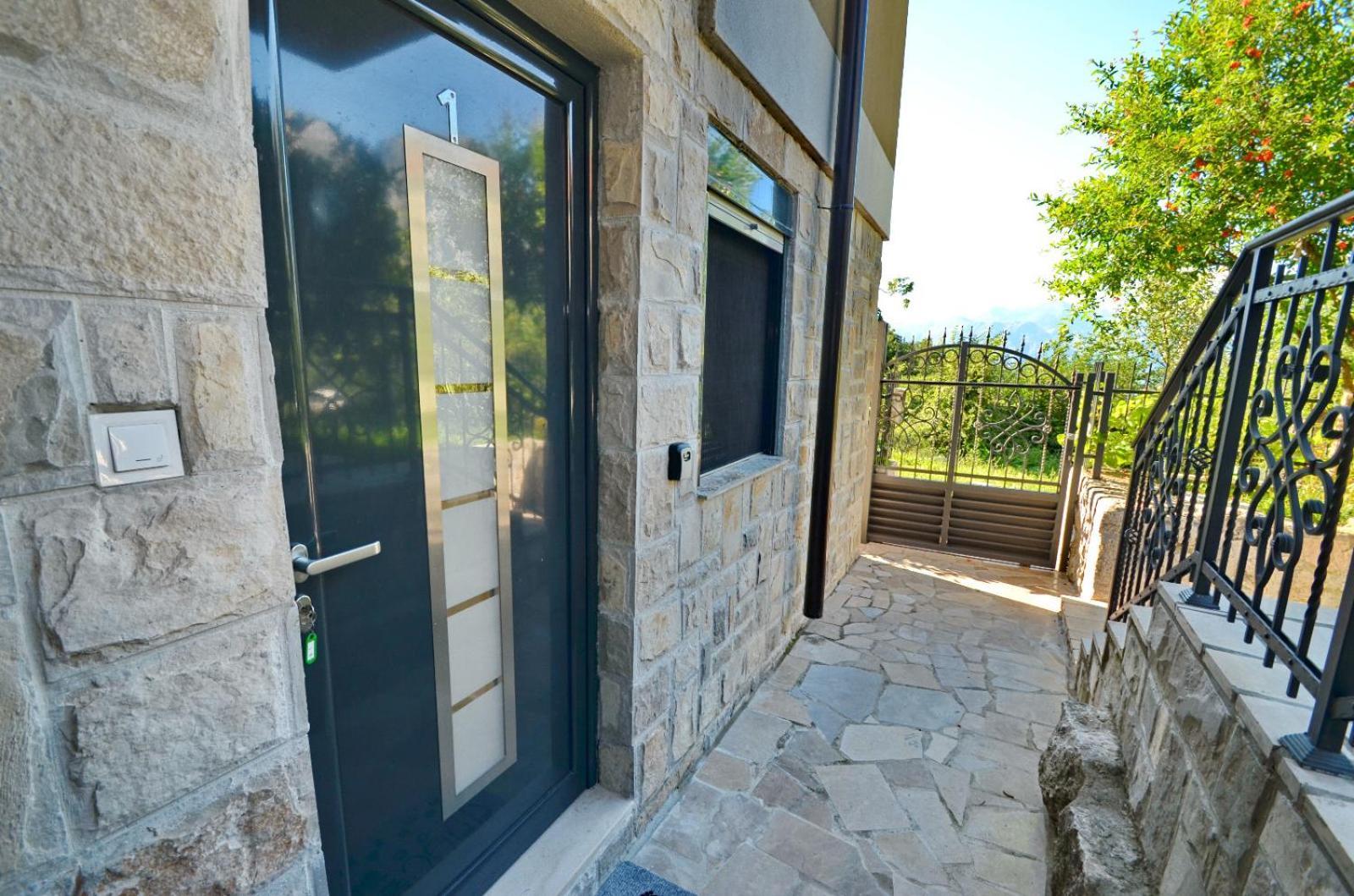 Radgost Kotor Apartments 외부 사진