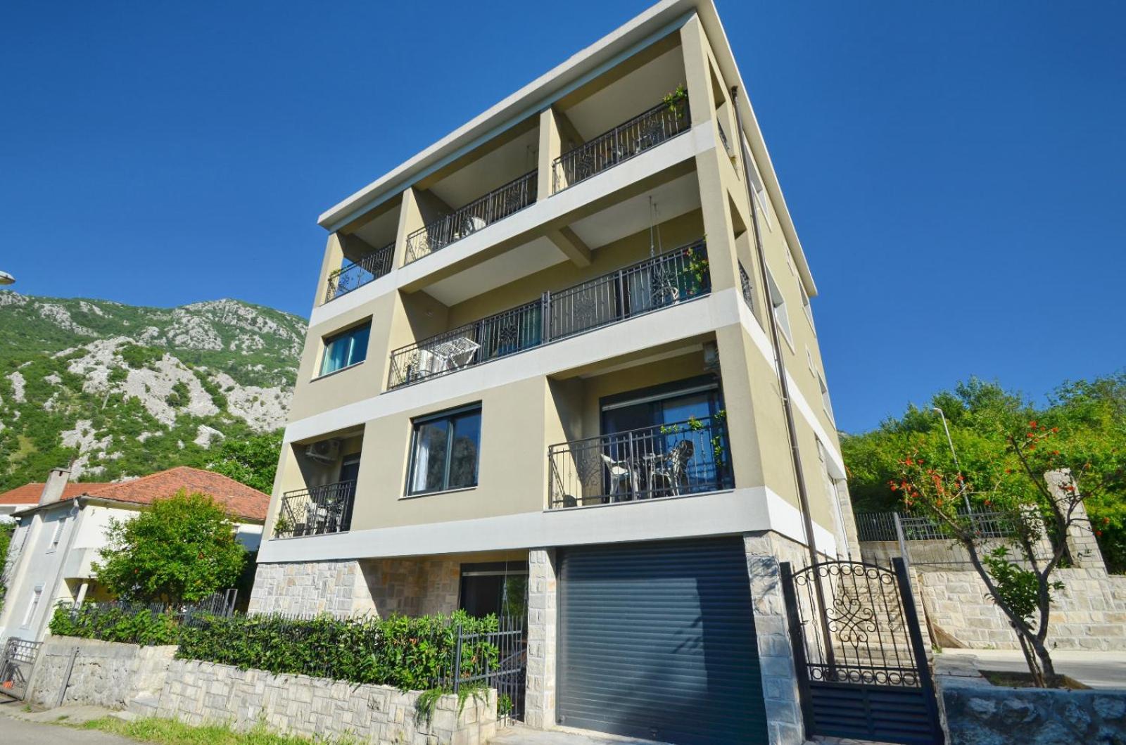 Radgost Kotor Apartments 외부 사진