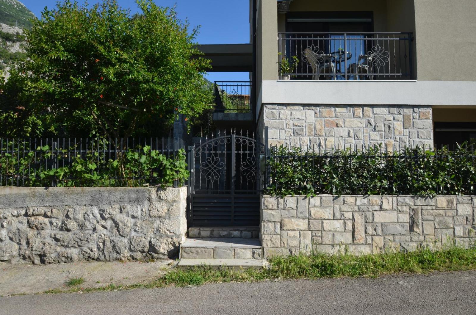 Radgost Kotor Apartments 외부 사진