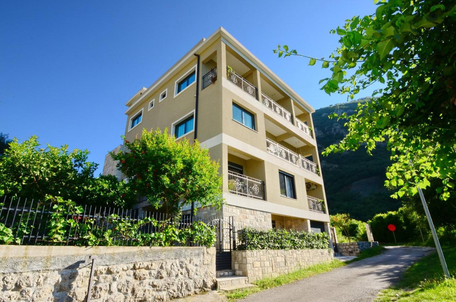 Radgost Kotor Apartments 외부 사진