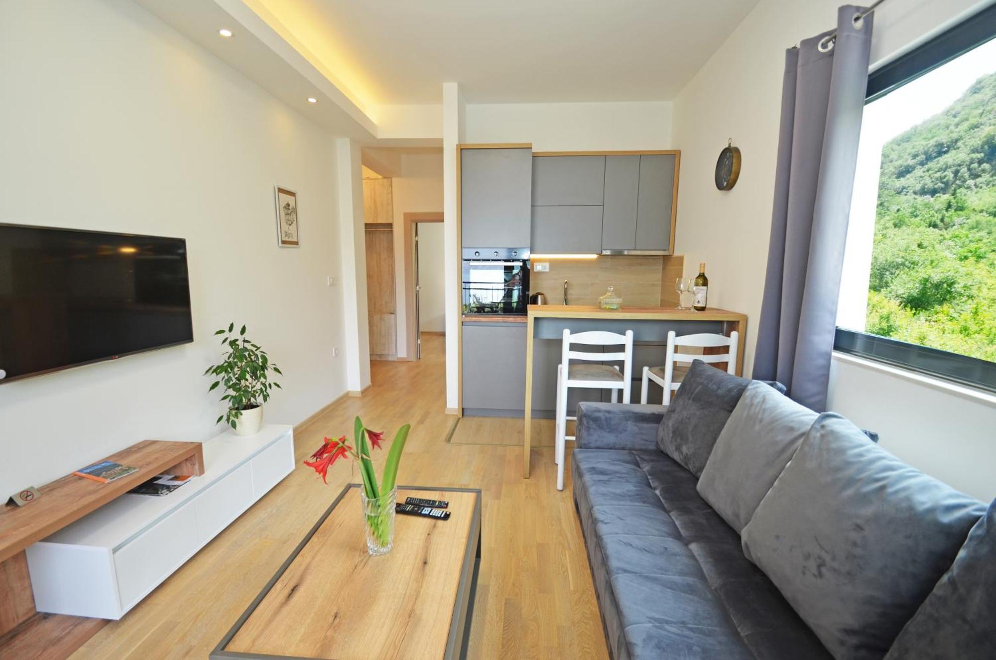 Radgost Kotor Apartments 외부 사진